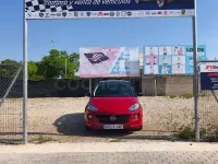 Usado Opel Adam Jam 70 CV (51 kW) 2016 Rojo Utilitario