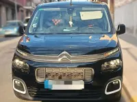 Usado Citroën Berlingo Feel 102 CV (75 kW) 2021 Negro Monovolumen