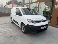 Usado Citroën Berlingo 102 CV (75 kW) 2020 Blanco Monovolumen