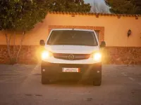 Usado Opel Vivaro 120 CV (88 kW) 2020 Blanco Monovolumen