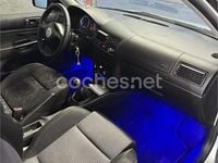Usado VW Golf IV 105 CV (77 kW) 2003 Gris / plata Berlina