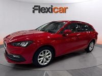 Usado Seat Leon ST Style 130 CV (95 kW) 2021 Rojo Familiar