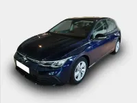 Usado VW Golf VIII Life 110 CV (80 kW) 2021 Azul Berlina