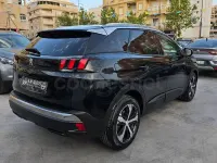 Usado Peugeot 3008 Active 130 CV (95 kW) 2019 Negro SUV