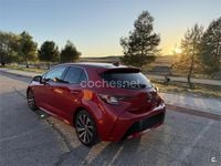 Usado Toyota Corolla Style 122 CV (89 kW) 2022 Rojo Berlina