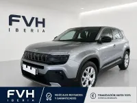 Usado Jeep Avenger Altitude 100 CV (73 kW) 2025 Gris / plata SUV