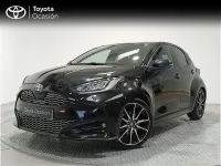 Usado Toyota Yaris Hybrid Sport 116 CV (85 kW) 2022 Negro Berlina