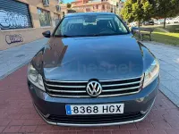 Usado VW Passat 105 CV (77 kW) 2011 Gris / plata Familiar