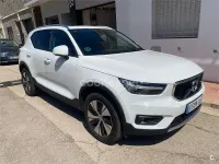 Usado Volvo XC40 Momentum 156 CV (114 kW) 2021 Blanco SUV