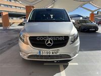 Usado Mercedes Vito 136 CV (100 kW) 2024 Gris / plata Van