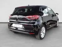 Usado Renault Clio Intens 100 CV (73 kW) 2022 Utilitario