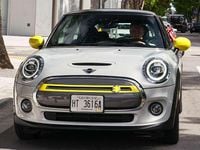 Usado Mini Cooper SE 135 kW (184 CV) 2020 Negro Utilitario