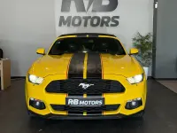 Usado Ford Mustang 314 CV (230 kW) 2017 Amarillo Descapotable