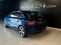 Usado Audi A1 Sportback Ambition 105 CV (77 kW) 2013 Azul Utilitario