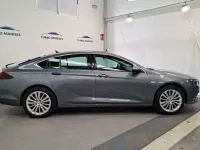 Usado Opel Insignia Innovation 165 CV (121 kW) 2020 Gris Berlina
