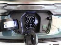 Usado Kia Niro 150 kW (204 HP) 2023 Verde SUV