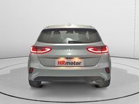 Usado Kia Ceed 101 CV (74 kW) 2023 Gris / plata Utilitario