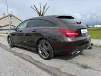 Usado Mercedes CLA180 Shooting Brake 122 CV (89 kW) 2018 Marrón Familiar