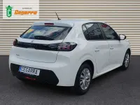 Usado Peugeot 208 Active 75 CV (55 kW) 2022 Blanco Utilitario