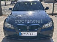 Usado BMW 318 122 CV (89 kW) 2006 Azul Berlina