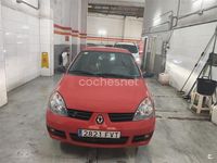 Usado Renault Clio II Campus 60 CV (44 kW) 2007 Rojo Berlina