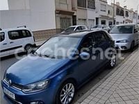 Usado VW Polo Sportline 90 CV (66 kW) 2014 Azul Berlina