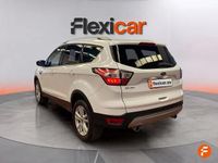 Usado Ford Kuga Trend+ 120 HP (88 kW) 2019 Branco SUV