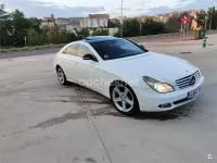 Usado Mercedes CLS350 272 CV (200 kW) 2005 Blanco Coupe