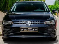 Usado VW Golf VIII 115 CV (84 kW) 2022 Negro Familiar