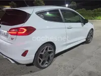 Usado Ford Fiesta ST 200 CV (147 kW) 2018 Blanco Utilitario