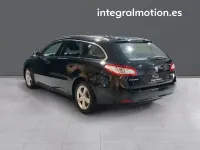 Usado Peugeot 508 SW Active 111 CV (81 kW) 2012 Negro Familiar