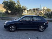 Usado Audi A3 Attraction 110 CV (80 kW) 1999 Azul Utilitario