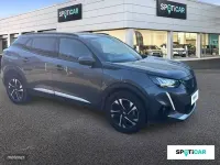 Usado Peugeot 2008 Allure 130 CV (95 kW) 2021 Gris SUV