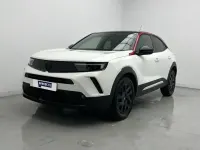 Usado Opel Mokka GS Line 130 CV (95 kW) 2022 Blanco SUV