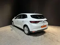 Usado Renault Mégane II Intens 116 CV (85 kW) 2022 Blanco Berlina