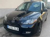 Usado Mazda 2 Sportive 100 CV (73 kW) 2003 Negro Utilitario