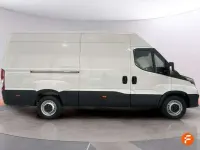 Usado Iveco Daily 156 CV (114 kW) 2024 Blanco Van
