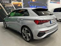 Usado Audi A3 S-Line 150 CV (110 kW) 2022 Gris / plata Berlina