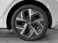 Usado VW ID.3 Pro 150 kW (204 CV) 2024 Blanco glaciar metalizado con techo negro Utilitario