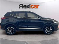 Käytetty MG ZS Luxury 111 HP (81 kW) 2023 Musta Sedan