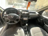 Usado Dacia Duster Ambiance 109 CV (80 kW) 2017 Gris / plata SUV
