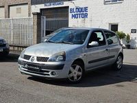 Usado Renault Clio II Expression 65 CV (47 kW) 2001 Gris / plata Berlina