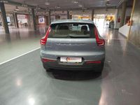Usado Volvo XC40 129 HP (94 kW) 2021 Cinzento SUV