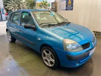 Usado Renault Clio II 80 CV (58 kW) 2004 Azul Berlina