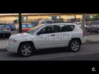 Usado Jeep Compass Sport 140 CV (102 kW) 2008 Blanco SUV