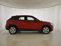 Usado Audi Q2 Advanced Plus 116 CV (85 kW) 2023 Rojo SUV
