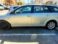 Usado Toyota Avensis Sol 116 CV (85 kW) 2005 Gris / plata Familiar