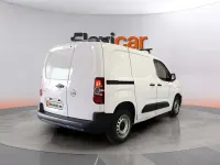 Usado Opel Combo Edition 102 CV (75 kW) 2022 Blanco Monovolumen