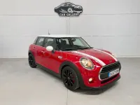 Usado Mini ONE 102 CV (75 kW) 2018 Rojo Utilitario