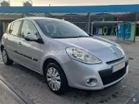 Usado Renault Clio II Authentique 68 CV (50 kW) 2010 Gris / plata Berlina